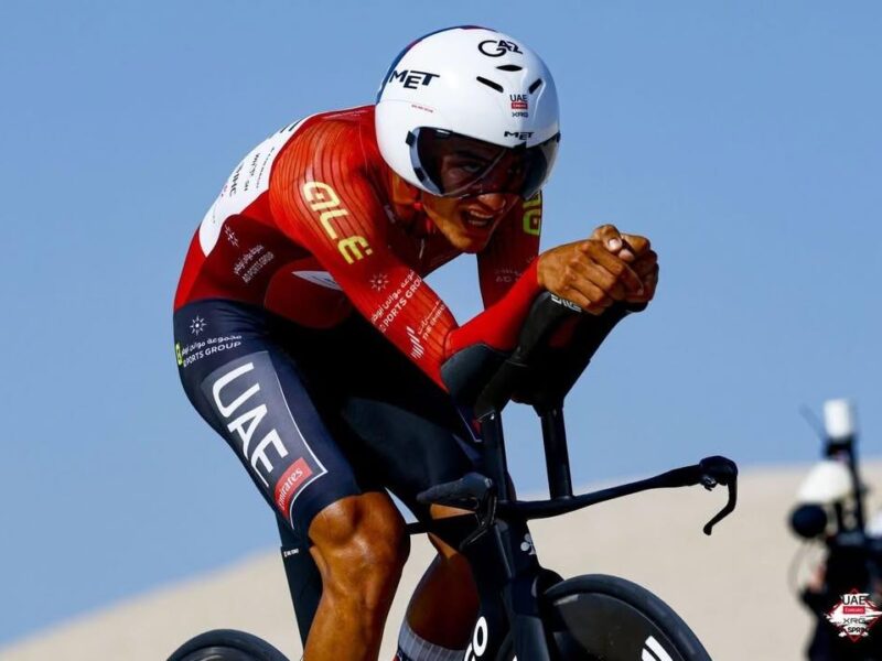 Isaac del Toro fuera del pódium en UAE Tour 2026