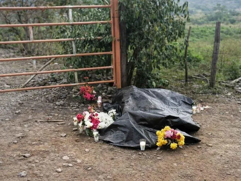 Asesinan a hombre en Aquila, en Michoacán tras riña en camino a Ostula