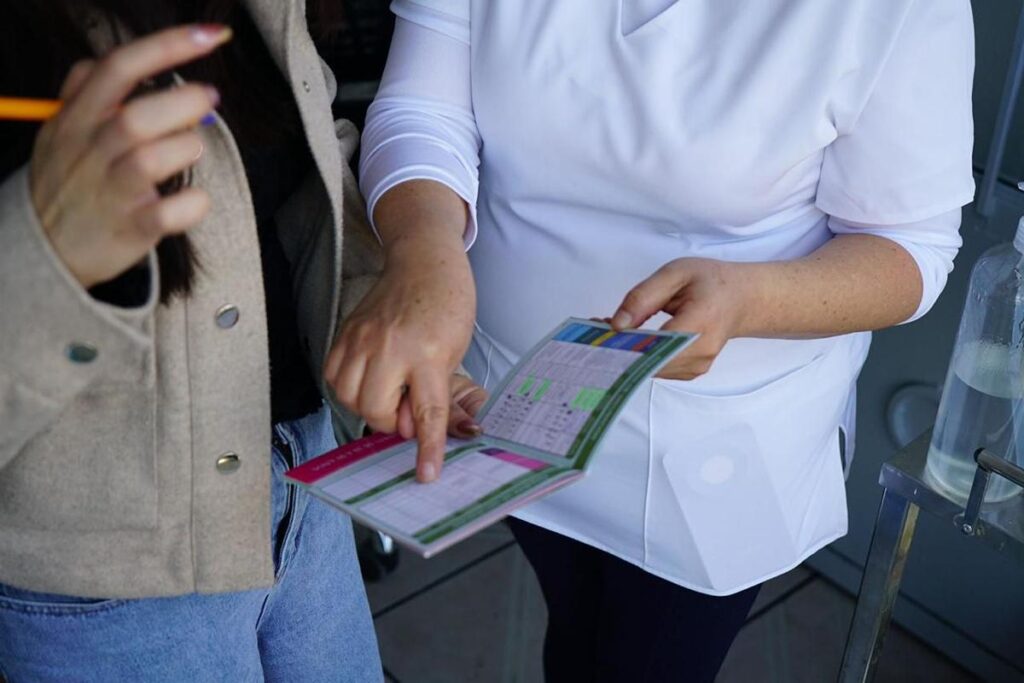 Michoacán dispone de 577 mil vacunas contra el sarampión aseguró Bedolla
