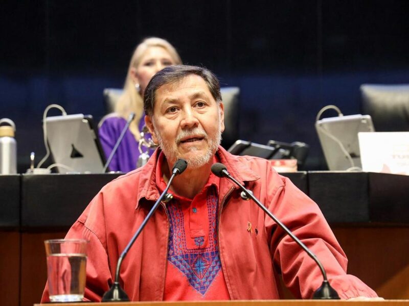Noroña arremete contra Scherer por libro Ni venganza ni Perdón