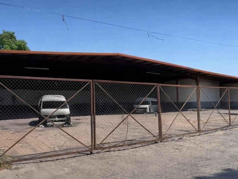 Queman terminal de autobuses en Aguililla y suspenden rutas regionales