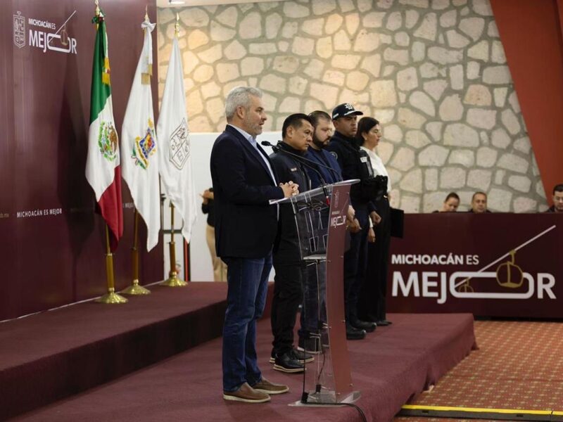 Retirado el 85% de los bloqueos carreteros en Michoacán: Bedolla