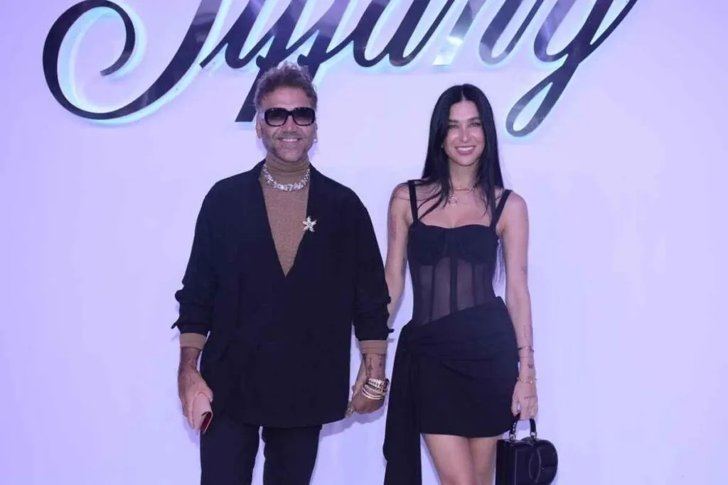 Alejandro Fernández habla de su relación con Karla Laveaga 1