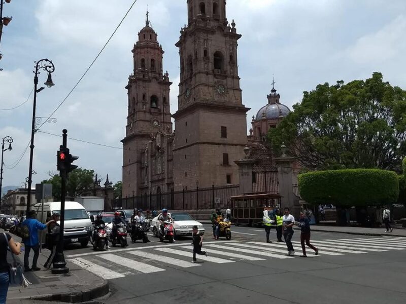 Alistan más de 800 puestos de comercio por Semana Santa en Morelia