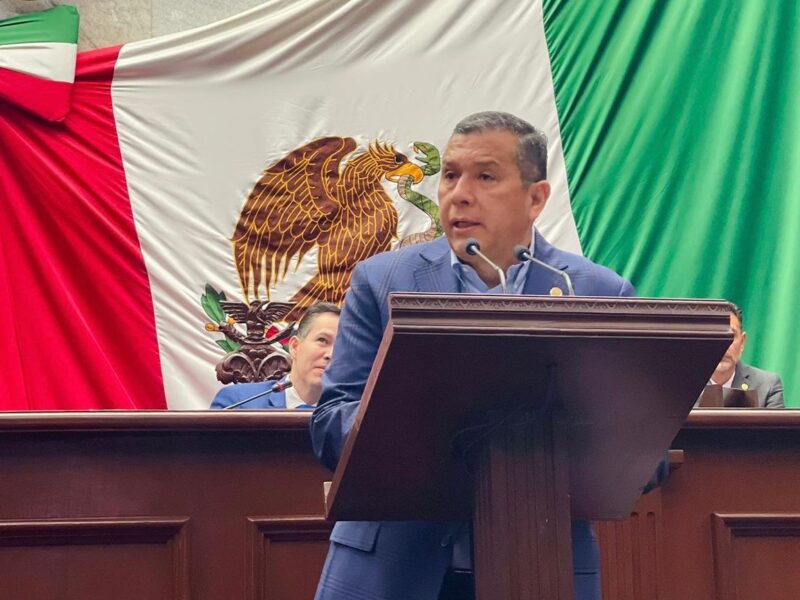 Barragán propone reforma la asignación de plurinominales en el Congreso de Michoacán