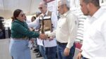 Bedolla y Berdegué arrancan entrega de fertilizantes gratuitos a productores michoacanos