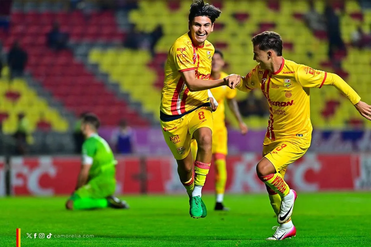 Canarios del Atlético Morelia alzan el vuelo al vencer 2-0 al Irapuato
