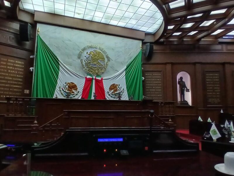 Congreso de Michoacán ha incrementado 530.5% su presupuesto en dos décadas