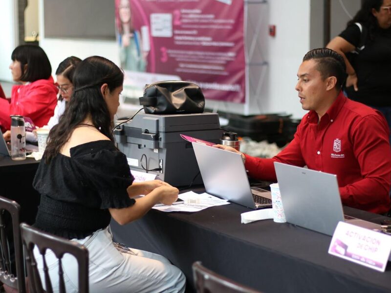 ¿Eres de la UMSNH? Revisa dónde y cuándo recoger tu chip con internet gratis