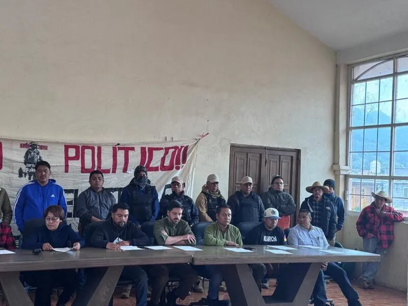 Exigen detener a Silvano, Juan Bernardo y 16 implicados por masacre en Arantepacua