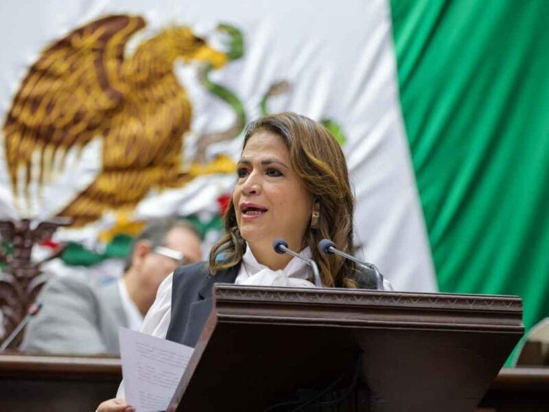 Fabiola Alanís propone actualizaar la Ley garantizar transporte público seguro para las mujeres en Michoacán