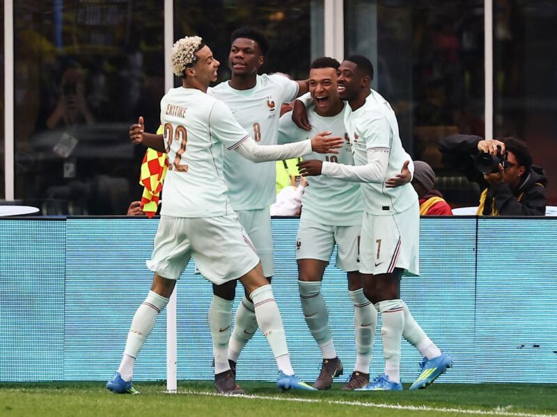 Francia resiste y doblega 2-1 a Brasil en vibrante duelo amistoso