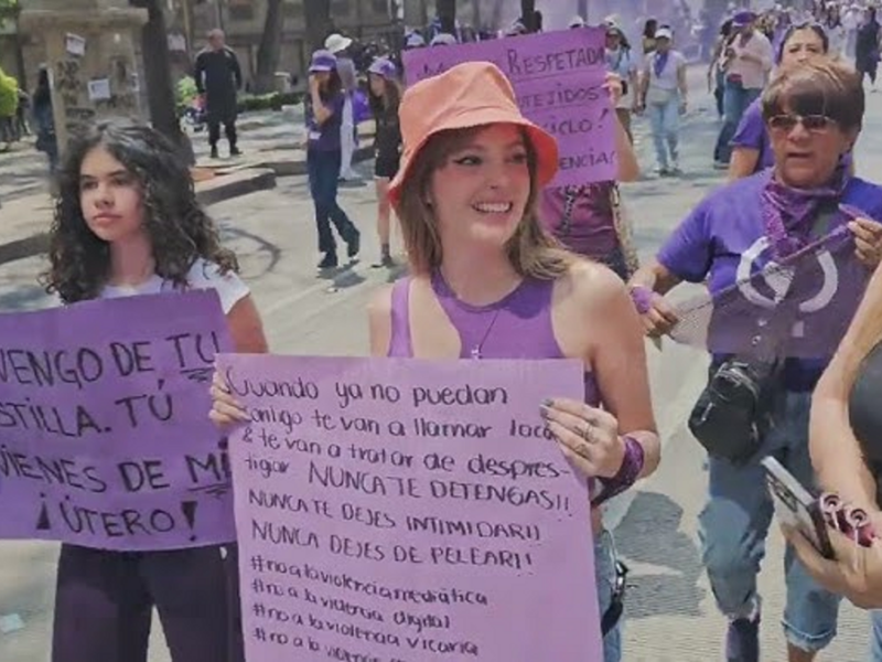 Imelda Tuñón alza la voz en la marcha del 8M