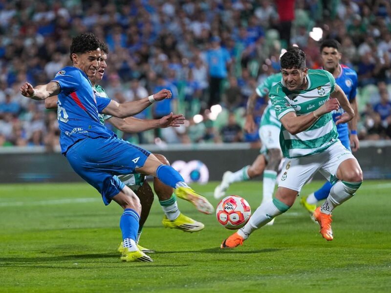 ¡Imparable Cruz Azul! Se lleva los tres puntos de vista vs Santos en la Comarca