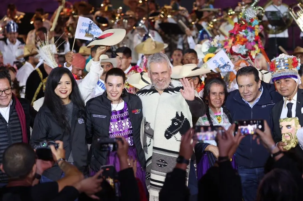 Inaugura Bedolla 5.ª edición de la K’uínchekua, en honor a las fiestas patronales de Michoacán-1