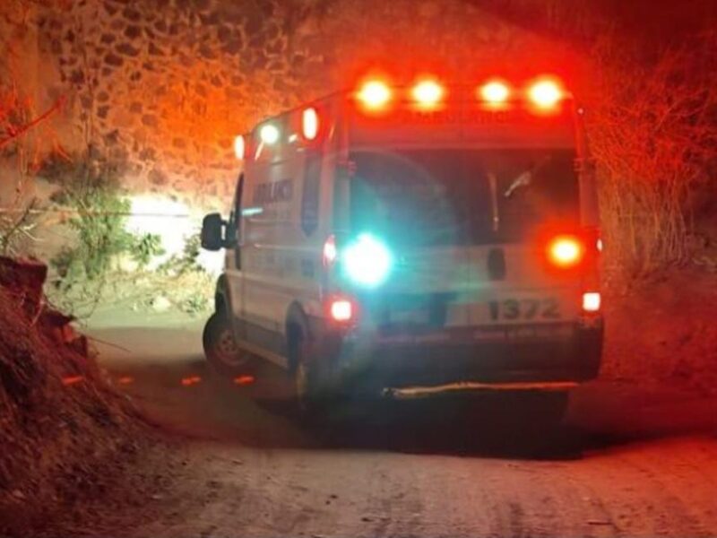 Localizan el cadáver de un hombre maniatado en un camino de terracería en Tarímbaro