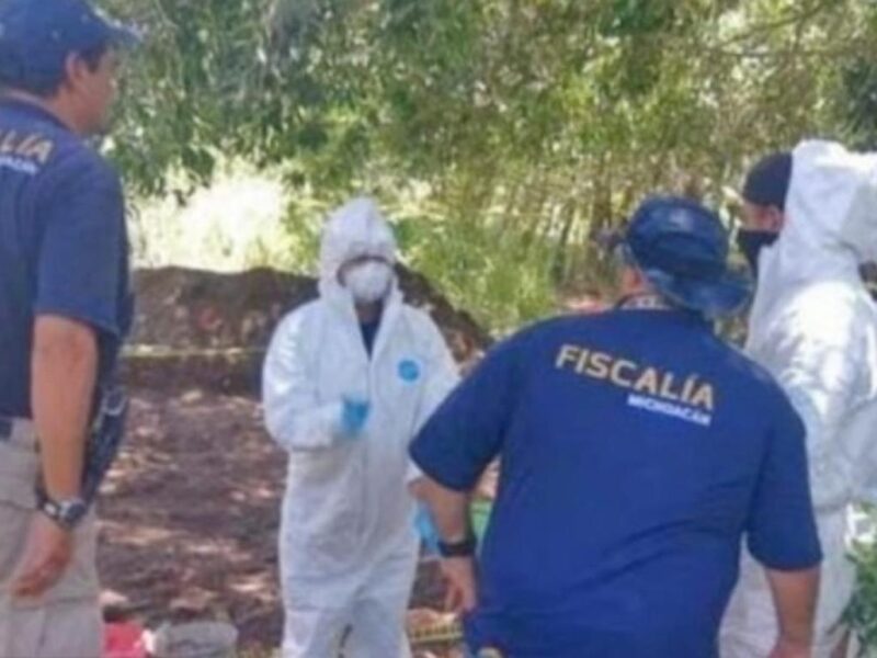 Localizan fosa clandestina con al menos tres cuerpos al norte de Morelia