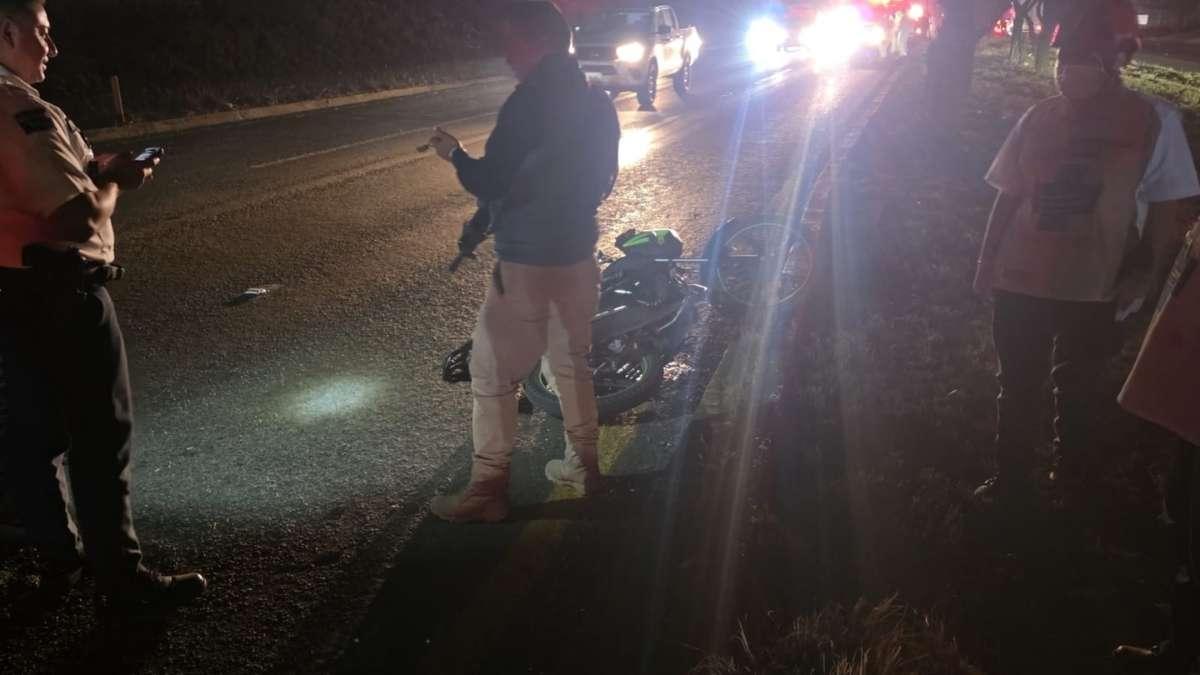 Motociclista muere al derrapar en la carretera Tarímbaro–Morelia 1