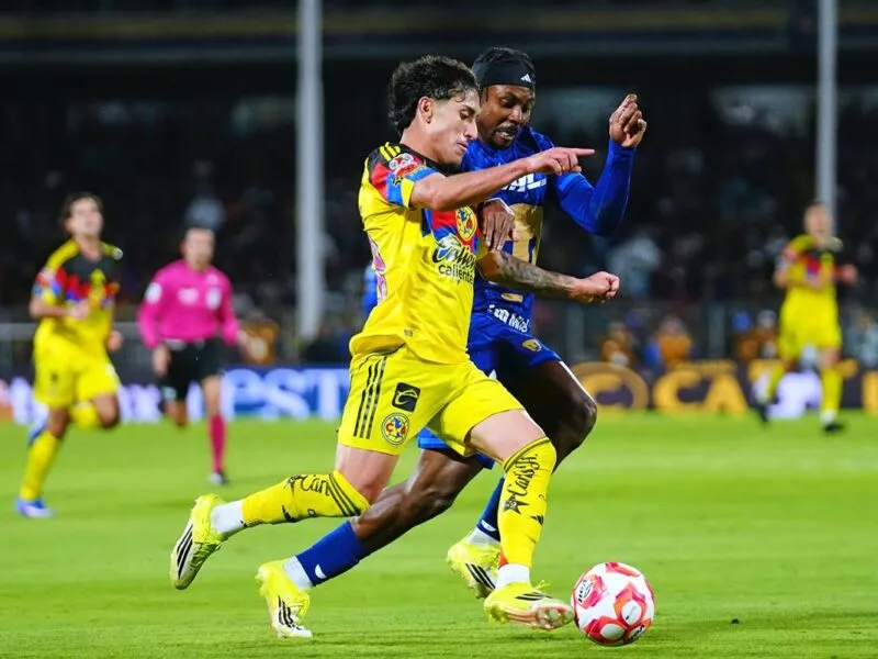 Pumas vence a América en el Clásico capitalino