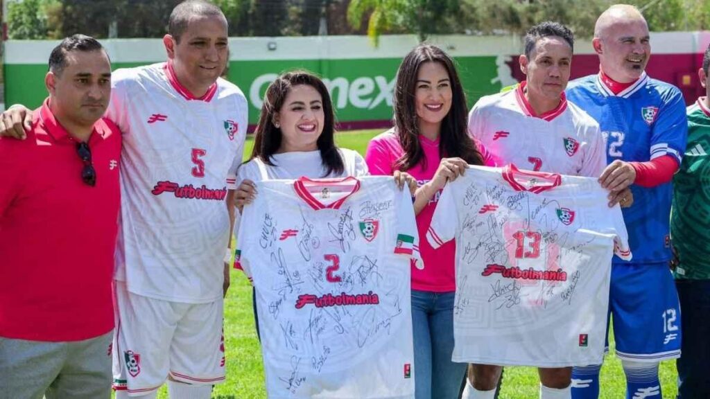 Reapertura del Estadio Municipal de Zacapu por Mónica Valdez 1