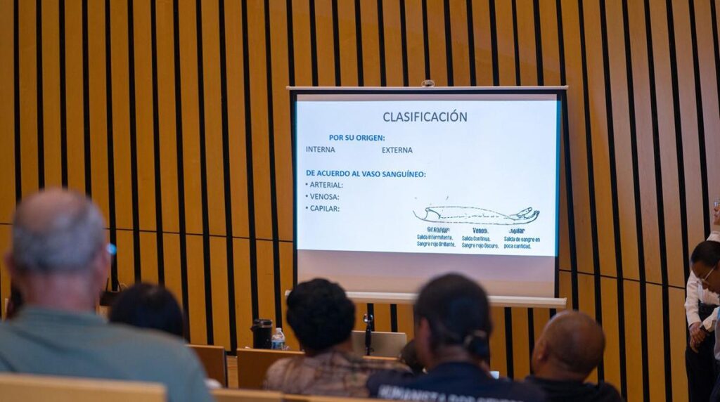 UMSNH capacita en primeros auxilios a entrenadores, docentes y deportistas 1