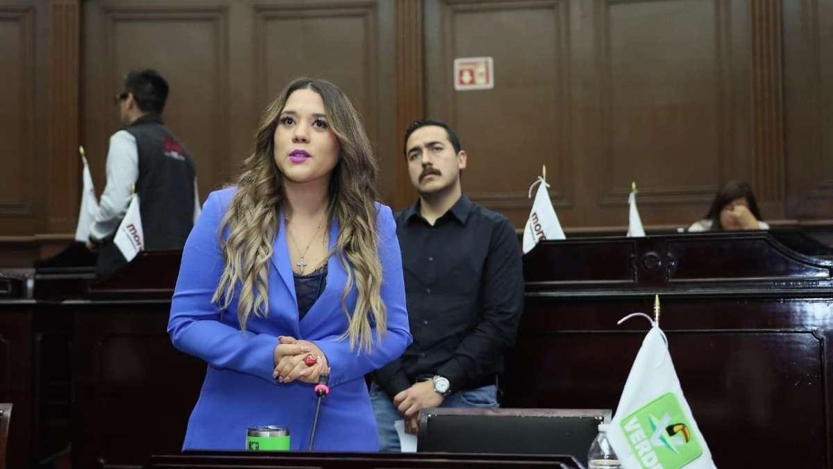 La diputada Xóchitl Ruiz impulsa la salud digital en Michoacán mediante una reforma que permite a los municipios acceder a plataformas estatales para agilizar la atención médica 1