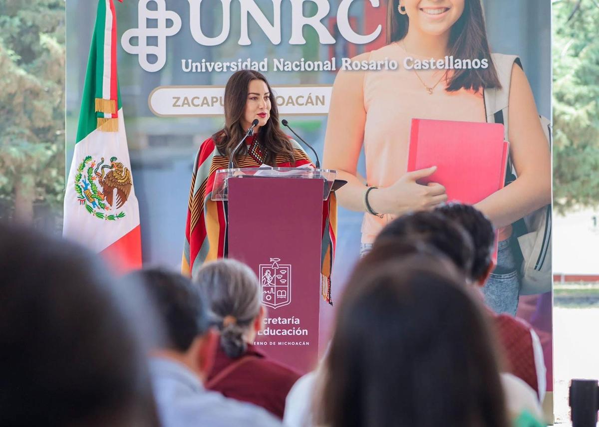 Zacapu hace historia, llega universidad gratuita y transforma el futuro: Mónica Valdez