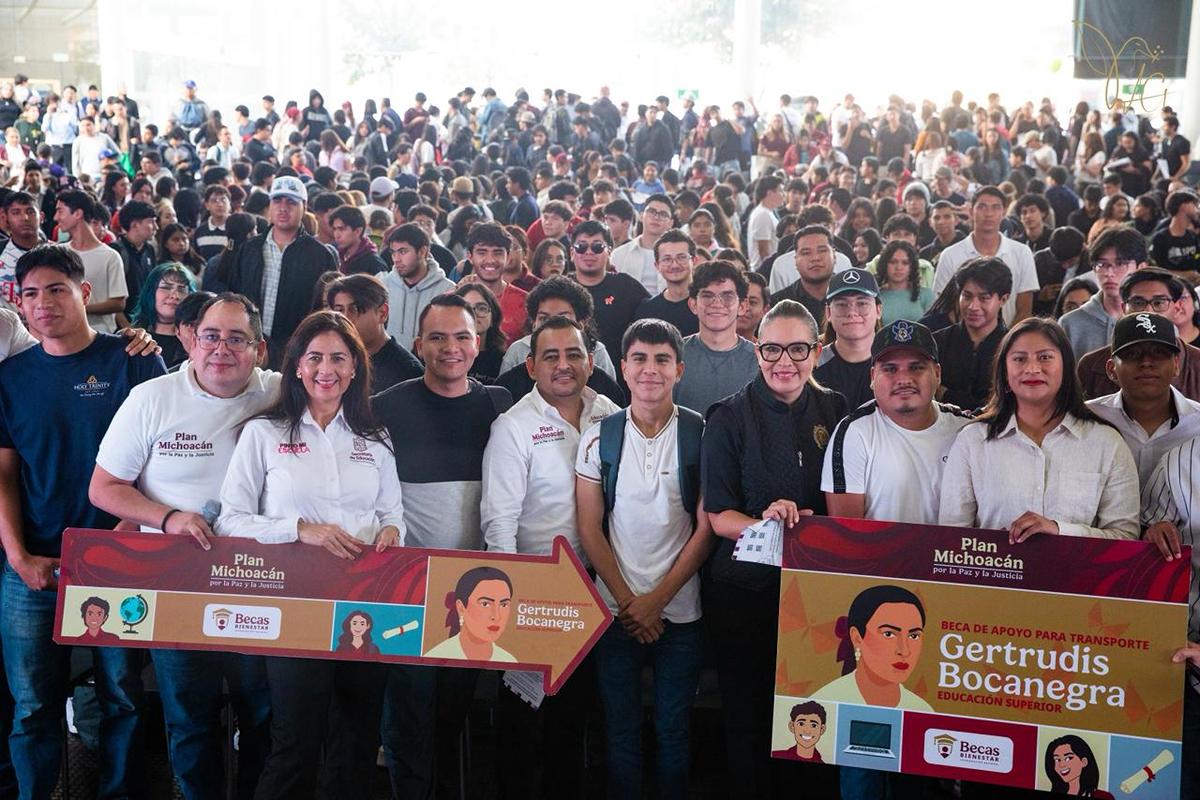 apoyo jóvenes nicolaitas Beca Getrudis Bocanegra 2