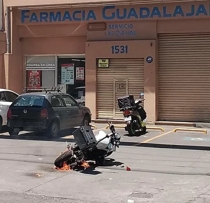 Arantepacua reconoce labor periodística tras incidente en protesta del 6 de abril-3
