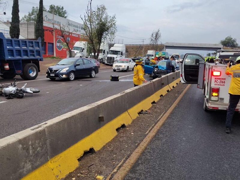 Choque entre auto y motocicleta deja un muerto y una lesionada en la Morelia–Pátzcuaro