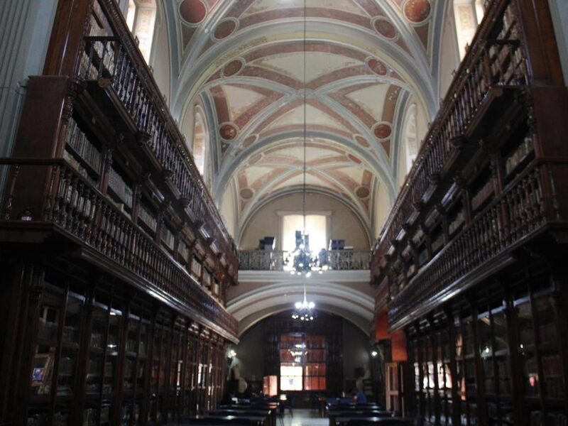 Con herramientas de vanguardia mundial, UMSNH aperturó Bibliotecas Inclusivas en gestión de Yarabí Ávila