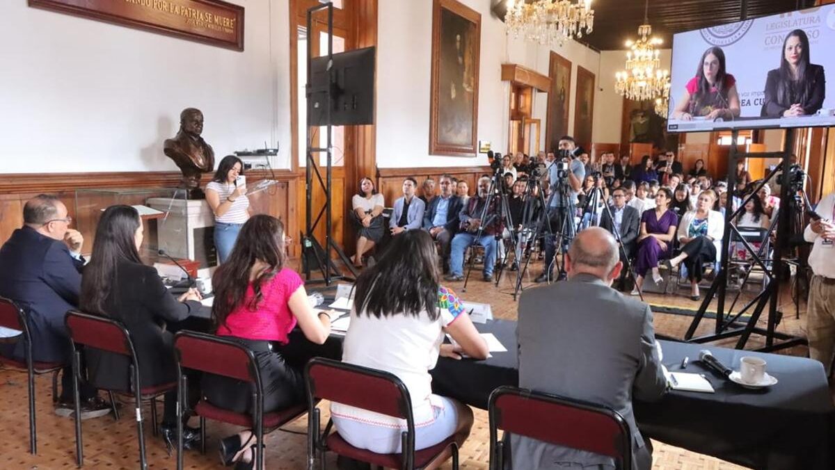 Congreso de Michoacán dialoga sobre comunidades indígenas 1