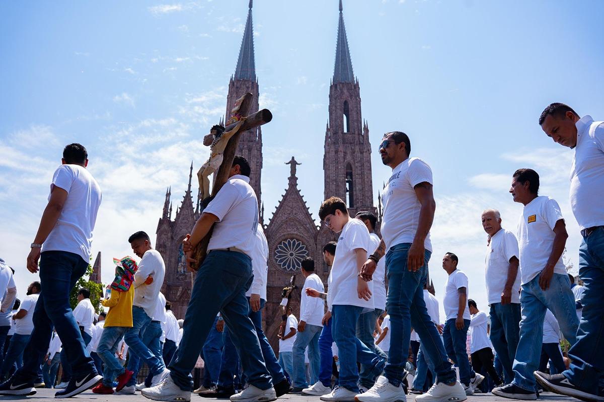 Descubre las procesiones del silencio más emblemáticas de Michoacán-3