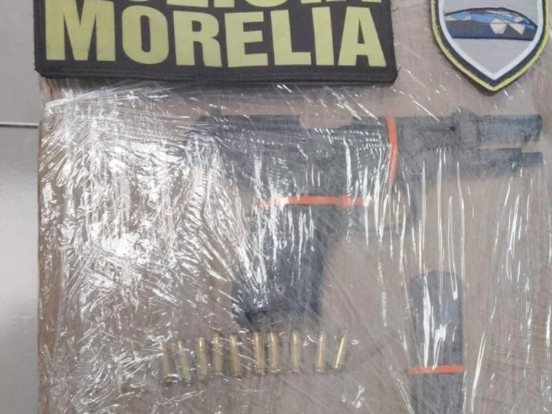 Detienen en Morelia a un joven en posesión de un arma de fuego de uso exclusivo del Ejército