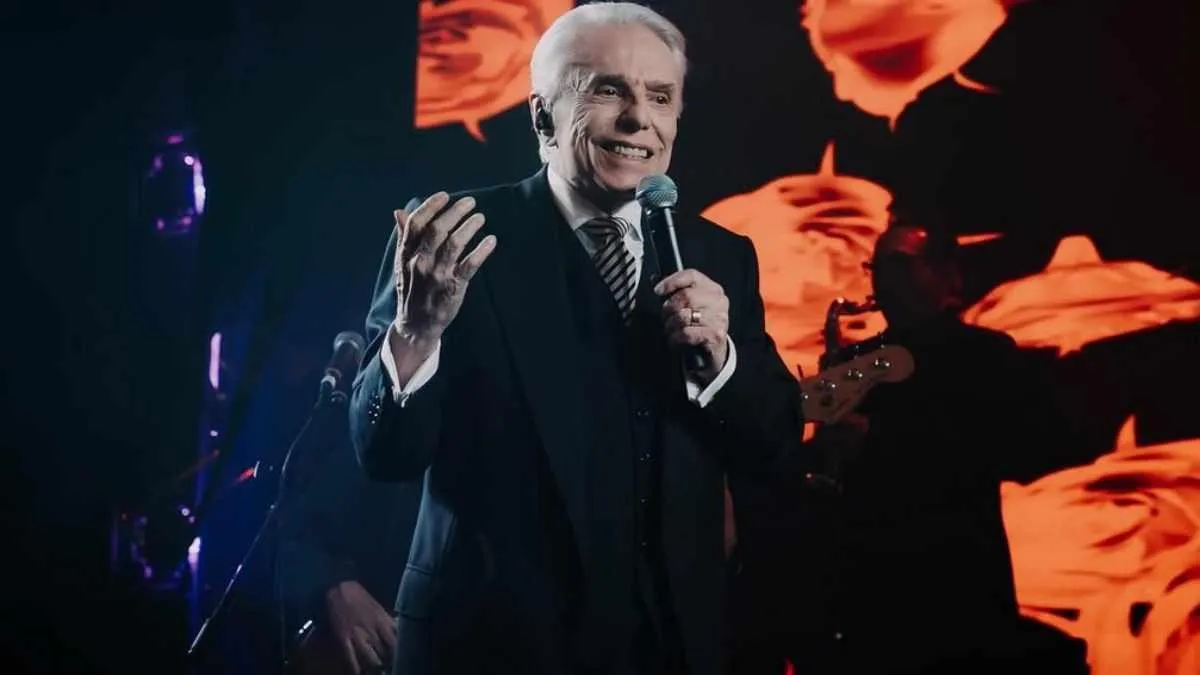 Enrique Guzmán reacciona a polémicas familiares