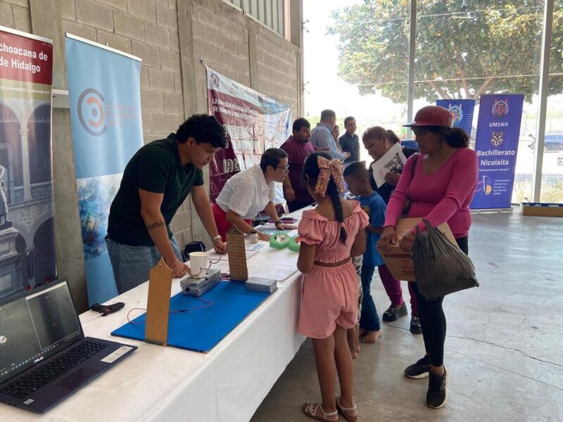 Exporienta de la UMSNH y la Feria Científica llega a la región Lerma-Chapala