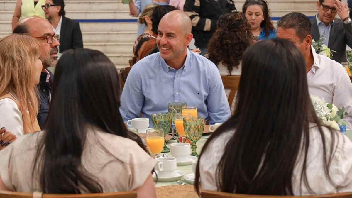 Fito Torres analiza futuro laboral y educación en Morelia 1