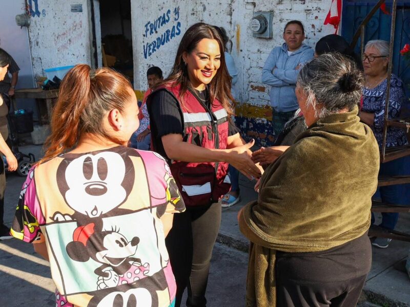 Gobierno de Zacapu mantiene cercanía con la gente y atiende necesidades en La Escondida: Mónica Valdez-1
