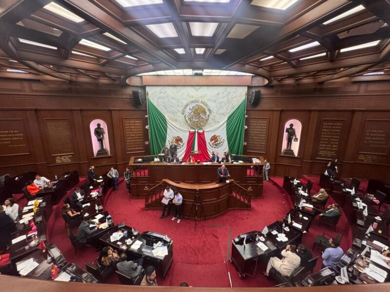 Gobierno Federal controvierte el 60% de las leyes de ingresos municipales en Michoacán