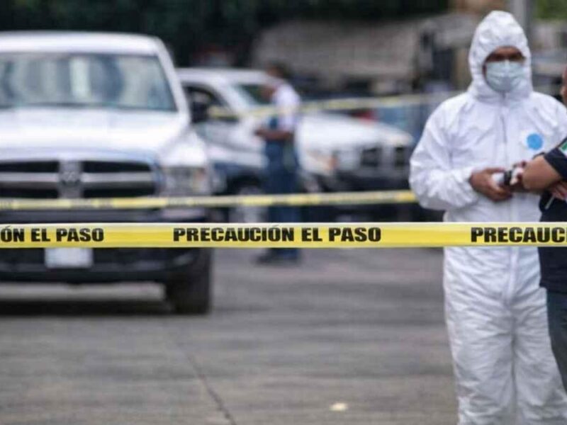 Hallan restos humanos y dos cuerpos en Jacona, Michoacán