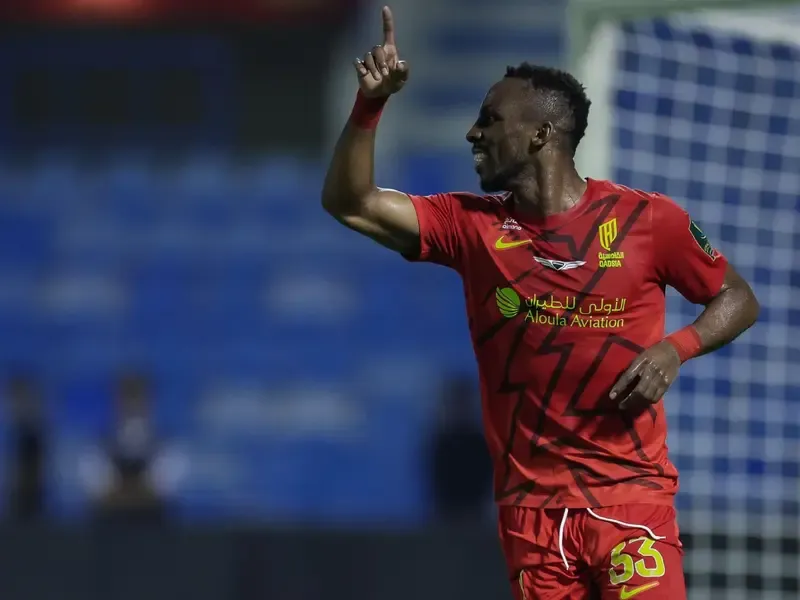 Julián Quiñones supera a CR7 como los mejores goleadores en Arabia Saudita