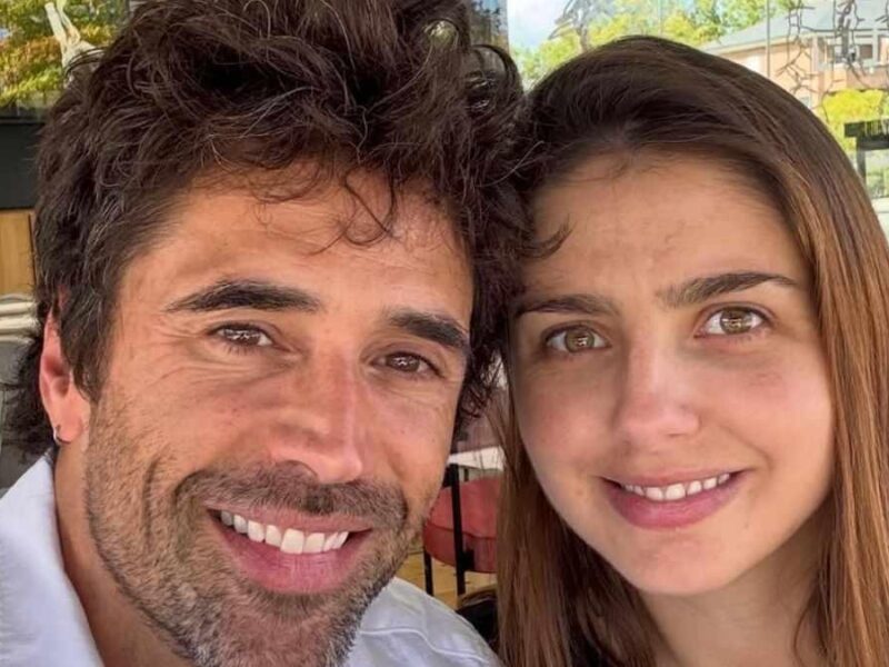 Michelle Renaud revela rostro de su hijo Milán con Matías Novoa
