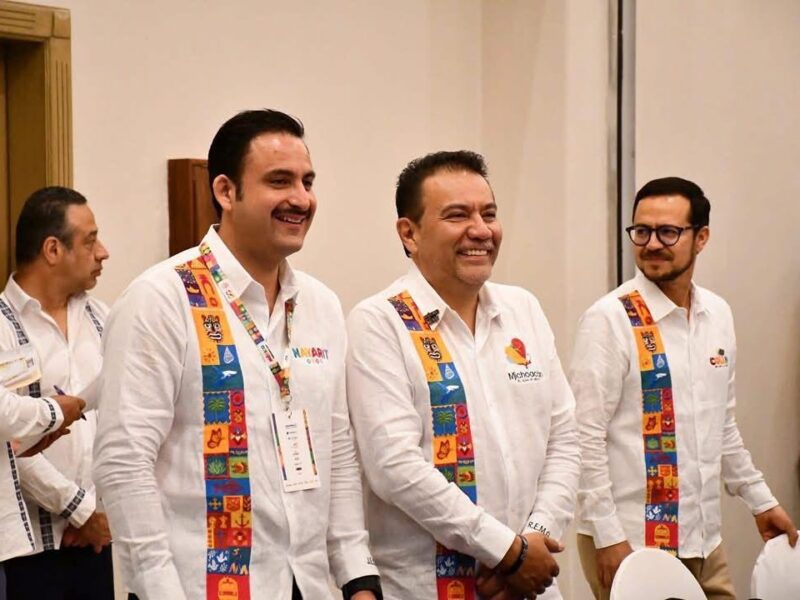 Nombran a Roberto Monroy como presidente nacional de la Asetur