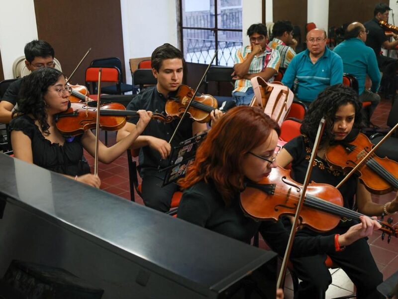 Obtiene reacreditación la Licenciatura en Música, que ofrece altos estándares de calidad