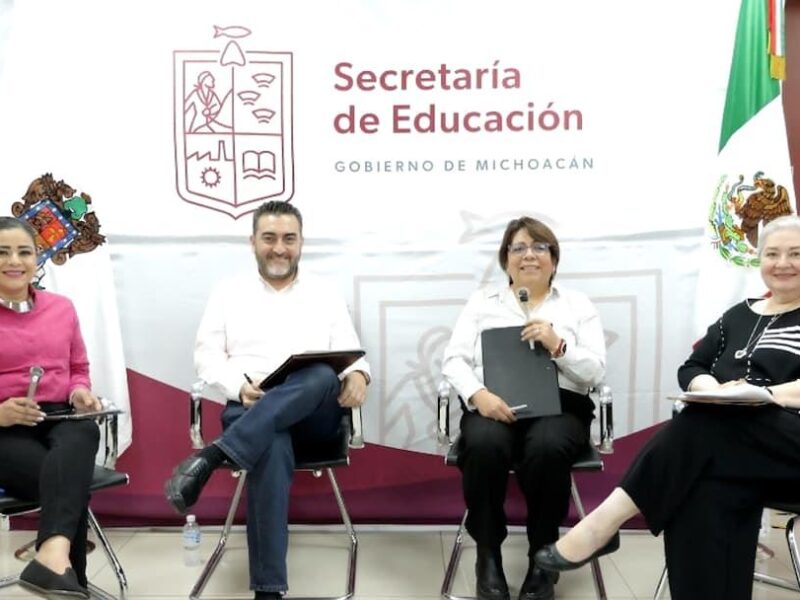 Panel fortalece cultura de la paz y salud mental: Gabriela Molina