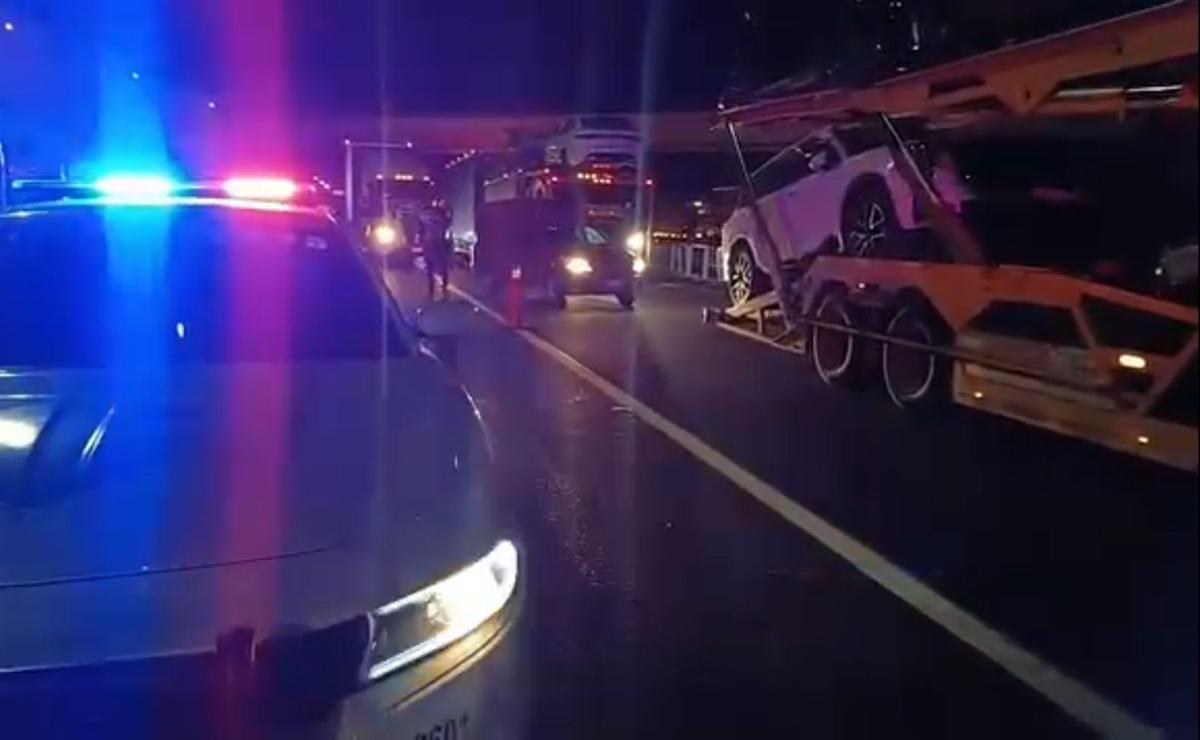 Preliminar: 12 personas lesionadas tras accidente en caseta de Zinapécuaro en Autopista de Occidente