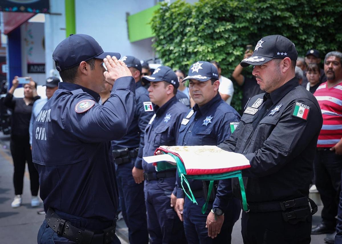 Rinden homenaje a elemento caído en operativo en la Uruapan-Carapan