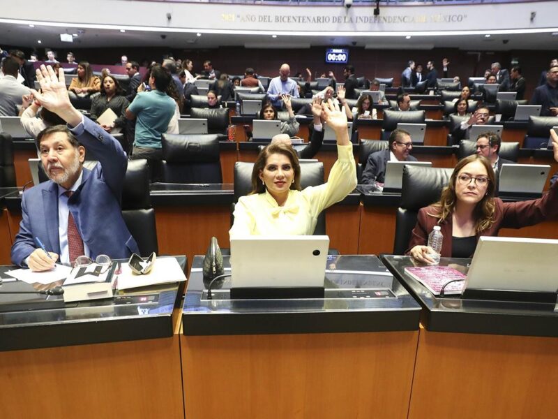 Senado avala la jornada laboral de 40 horas, pero sin garantizar dos días de descanso