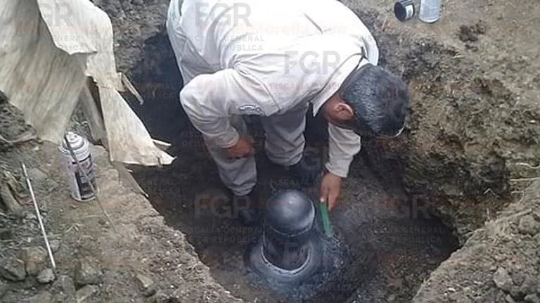 toma de “huachicol” en Cuitzeo FGR
