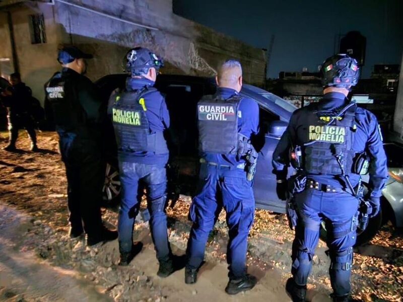 Tras persecución elementos de seguridad detienen a dos presuntos delincuentes en Morelia